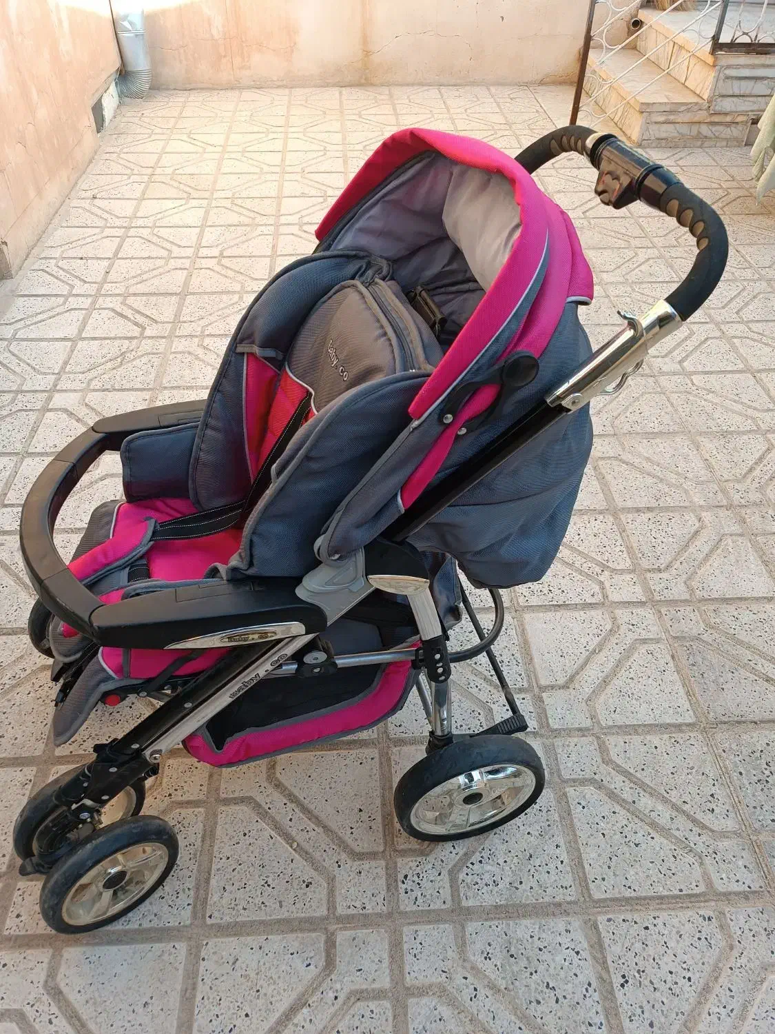 لوازم نوزاد|کالسکه و لوازم جانبی|قائن, |دیوار