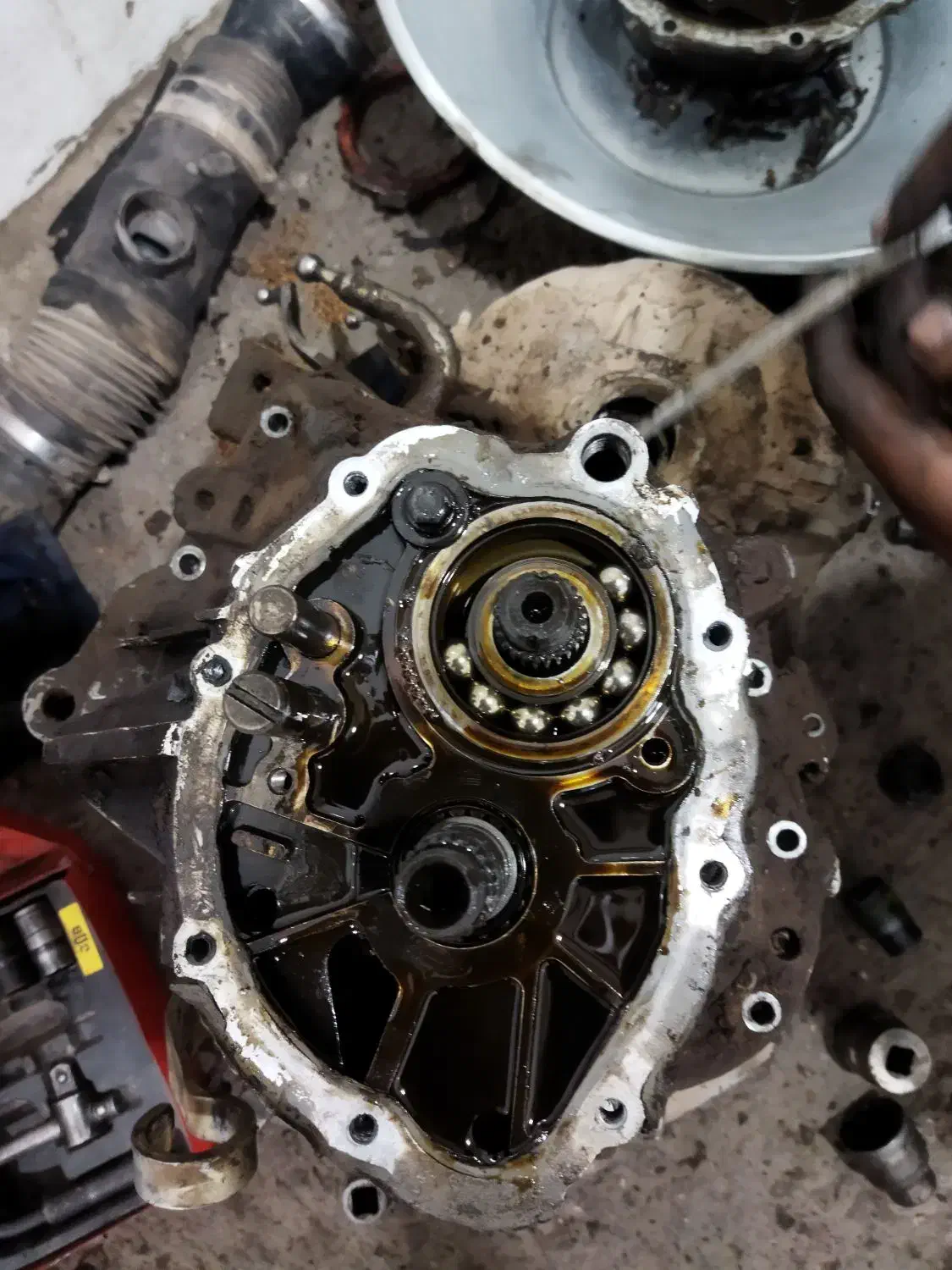 مکانیکی تعمیرات انواع خودرو های داخلی و چینی|خدمات موتور و ماشین|نیشابور, فرح بخش|دیوار