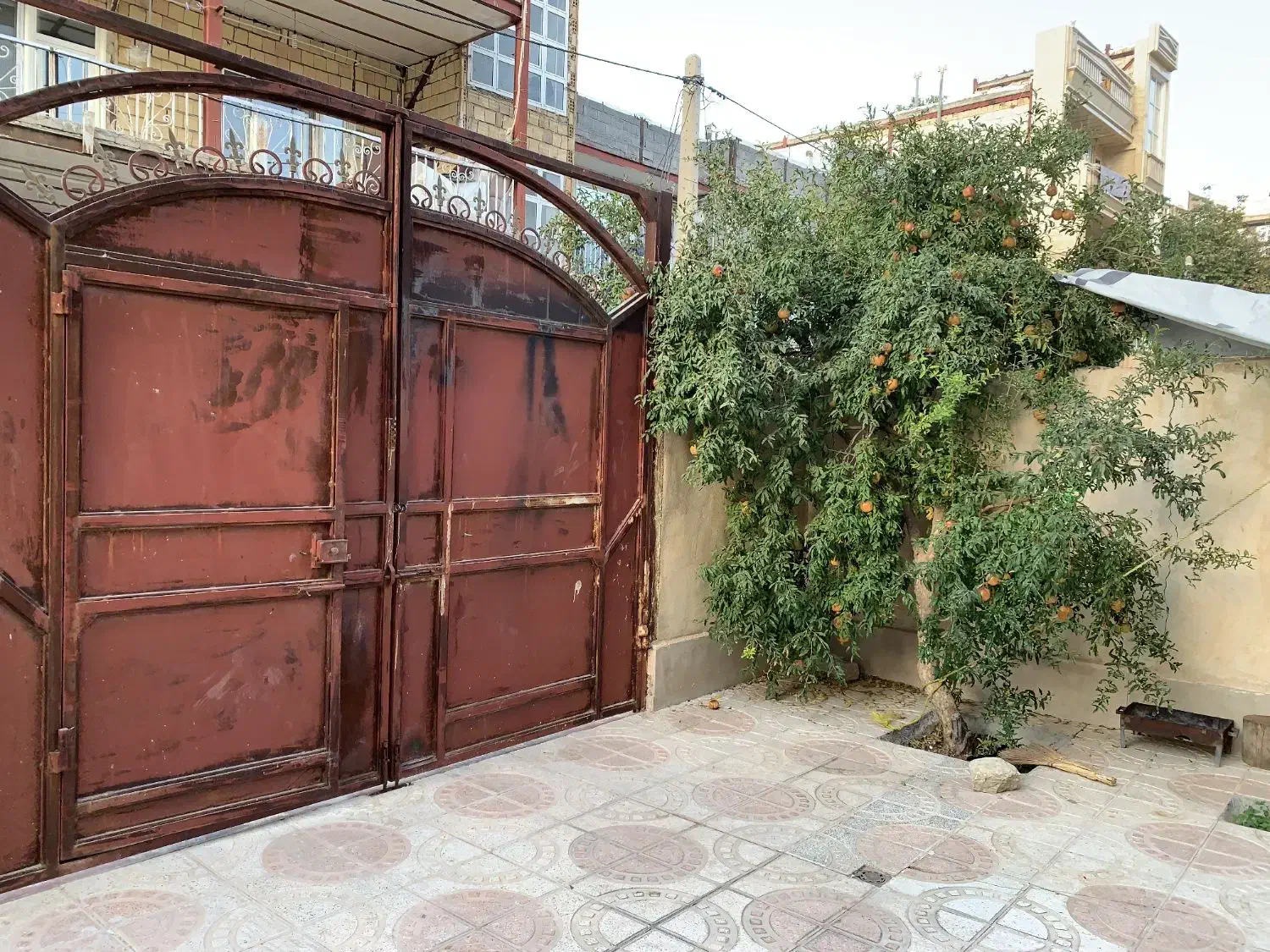 اجاره سوئیت،به صورت شبانه روزی در ریجاب(ریژآو)|اجارهٔ کوتاهمدت آپارتمان و سوئیت|دالاهو, |دیوار
