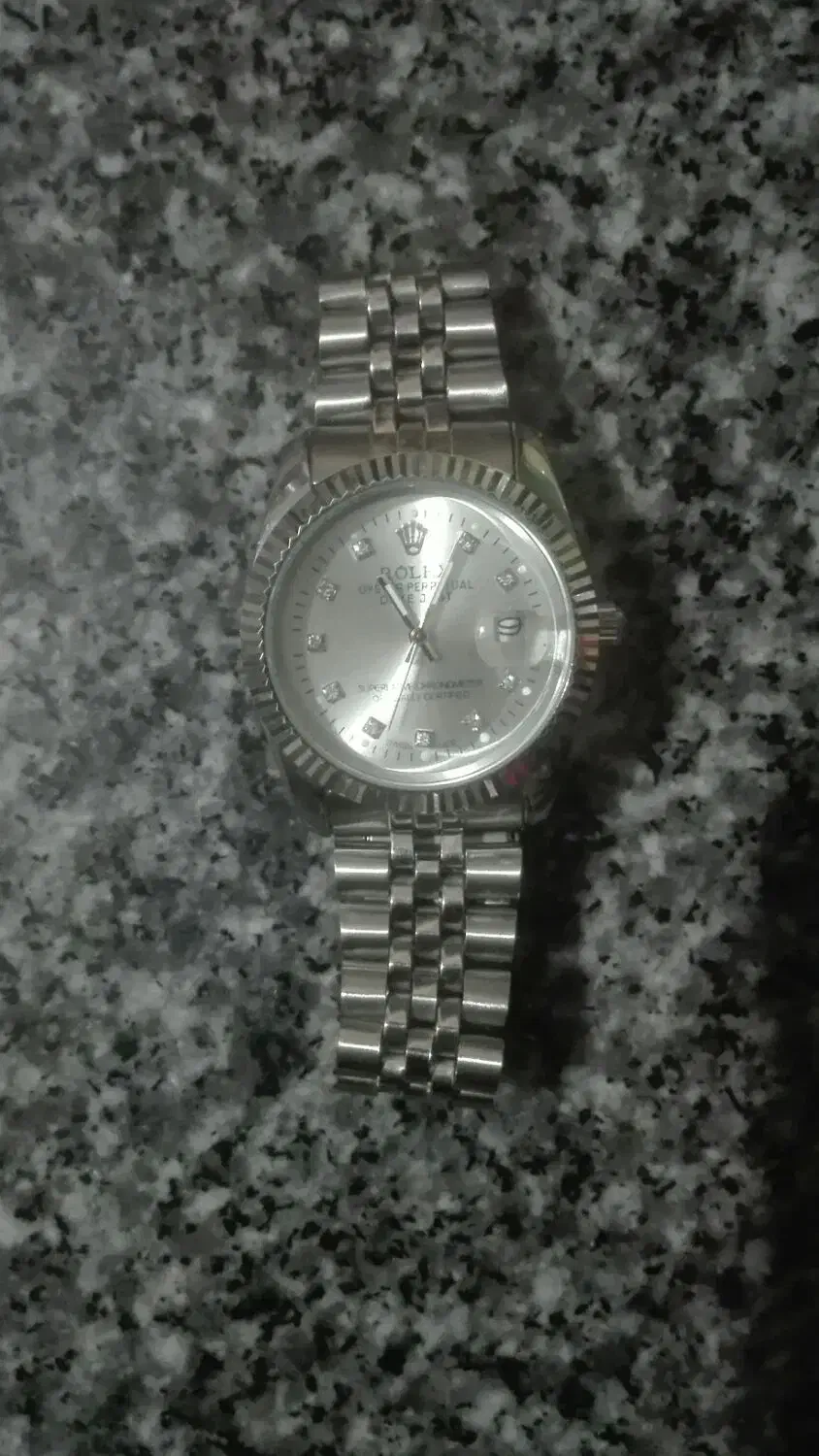 ساعت سفید|ساعت|گنبد کاووس, |دیوار