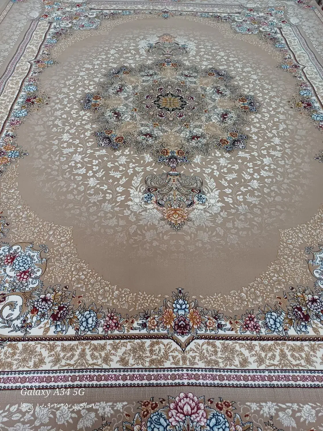 چهارتخته ۷۰۰شانه تراکم ۲۵۵۰|فرش|قم, نیروگاه|دیوار