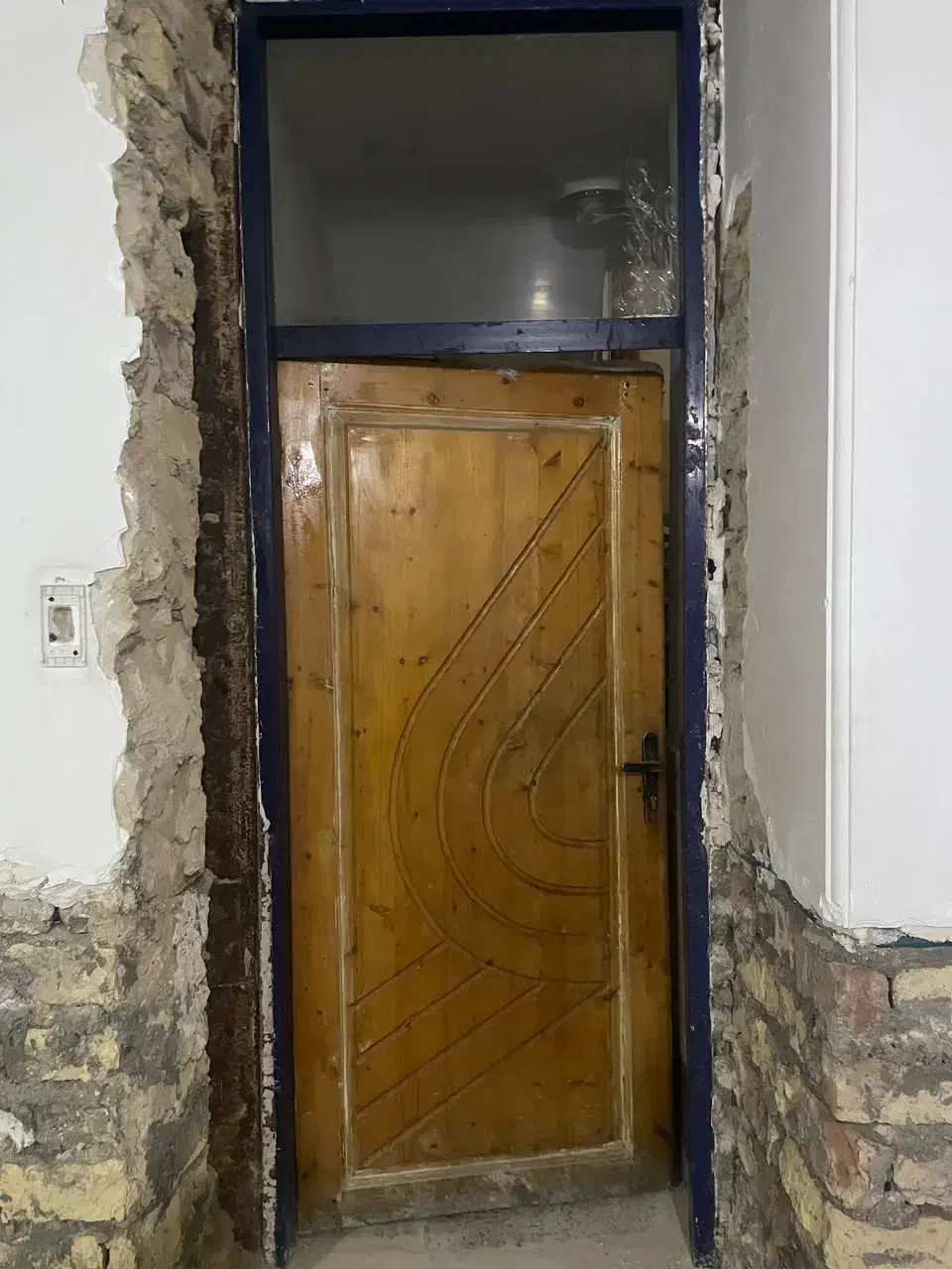 درب|مصالح و تجهیزات ساختمان|ساوه, |دیوار