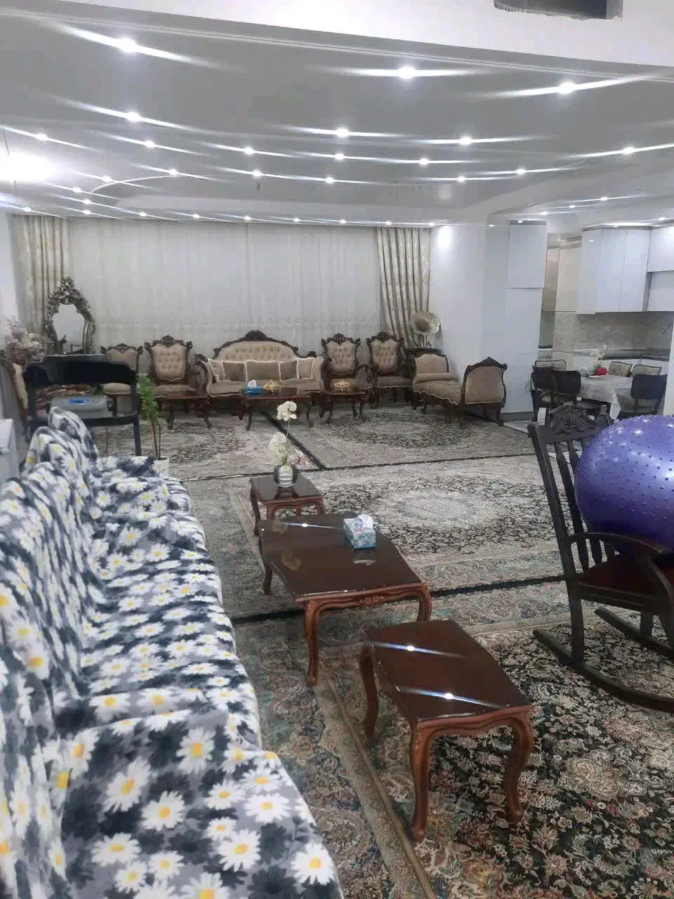 واحد۱۷۰متری تک واحدی بلوارتعاون|اجارهٔ آپارتمان|قم, عمار یاسر|دیوار