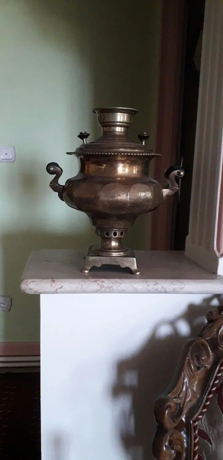 سماور|کلکسیون اشیاء عتیقه|دماوند, گیلاوند|دیوار