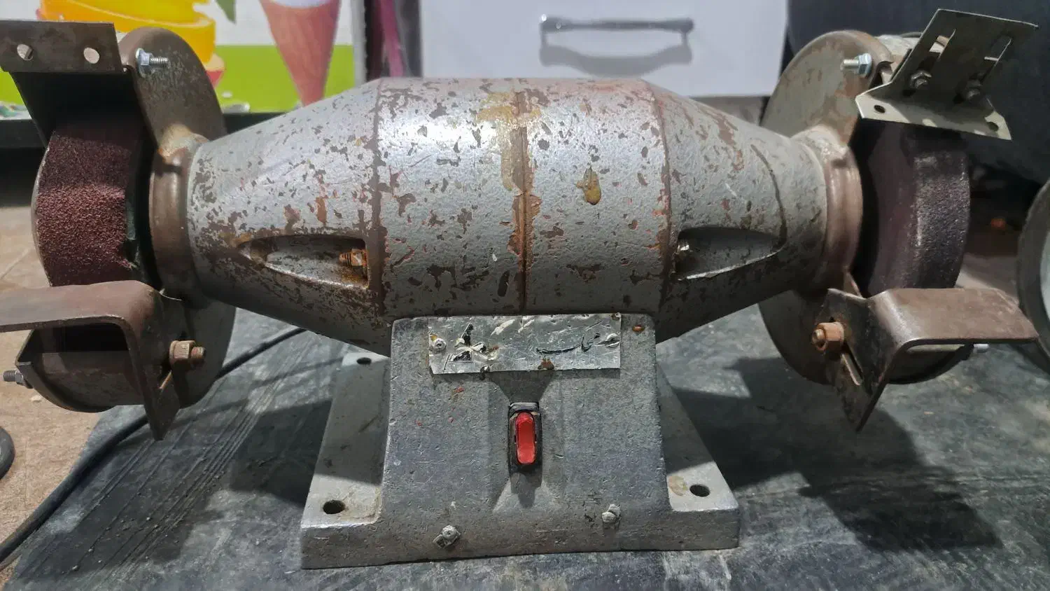 سنگ دو طرفه محک|ابزارآلات|اشنویه, |دیوار