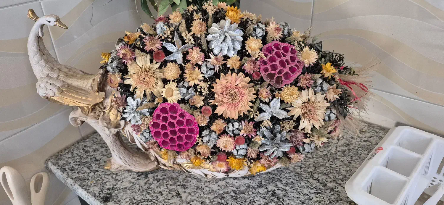 گل مصنوعی|گل مصنوعی|نجف‌آباد, منتظری جنوبی|دیوار