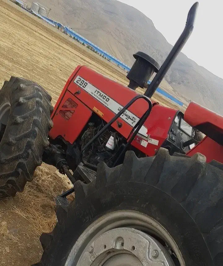 تراکتور۲۹۹عتیقه|خودرو سنگین|کرمانشاه, |دیوار