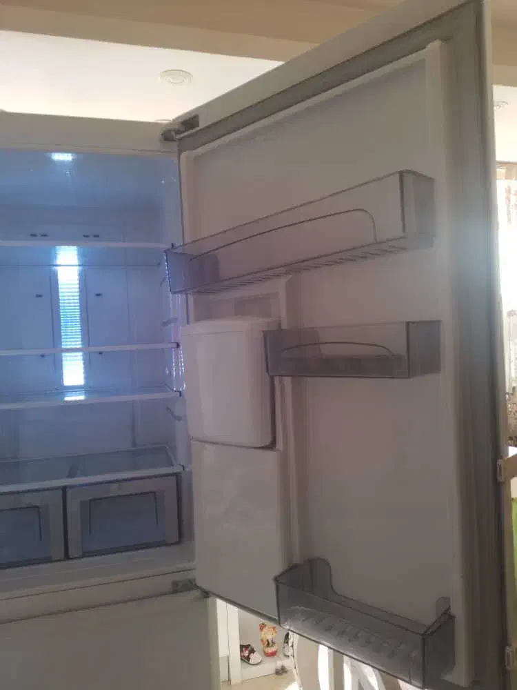 یخچال و فریزر|یخچال و فریزر|اندیشه, اندیشه فاز ۵|دیوار