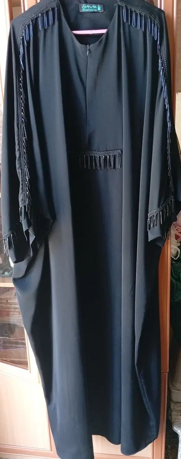 عبا.|لباس|شیراز, وزیرآباد|دیوار