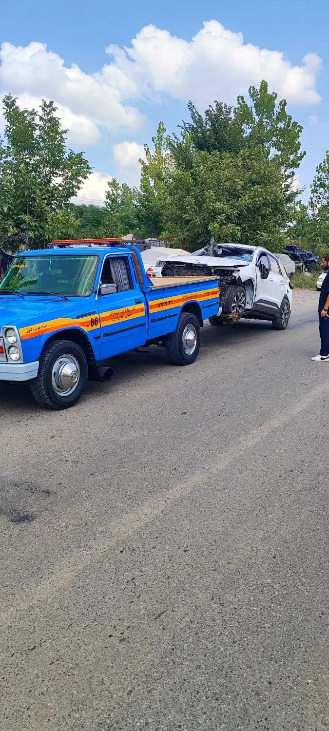 نیسان یدکش۱۴۰۱ فول ی|خودرو سواری و وانت|رشت, گلزاران|دیوار