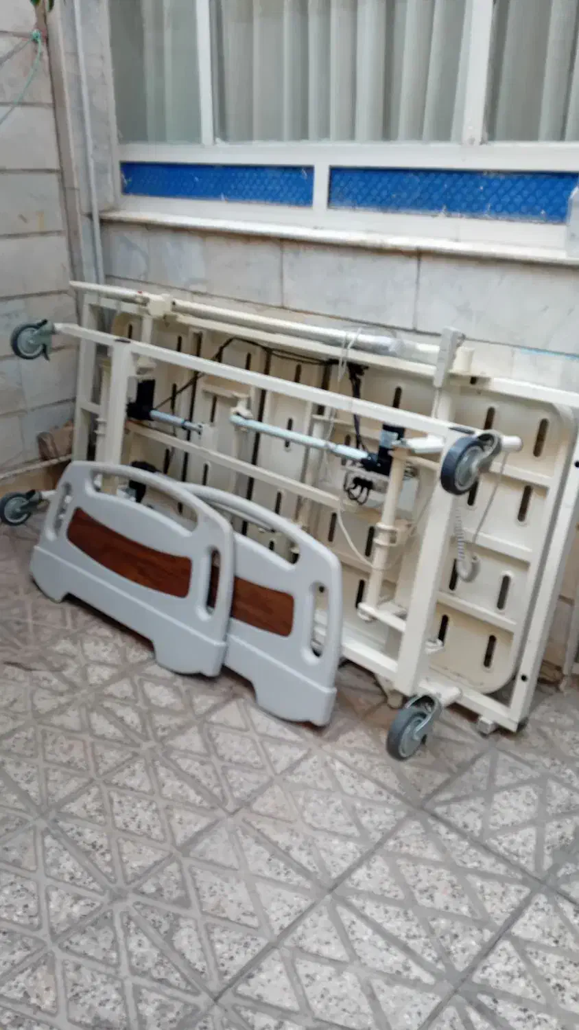 تخت بیمارستانی خانگی برقی۳ موتوره با تنظیم ارتفاع|پزشکی|ری, فیروزآبادی|دیوار