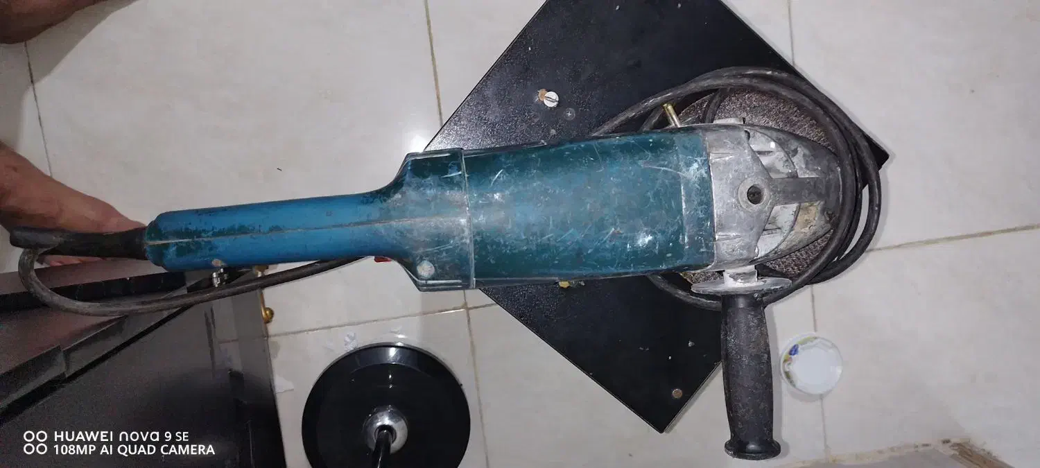 سنگ فرز بزرگ بوش|ابزارآلات|چهارباغ, |دیوار