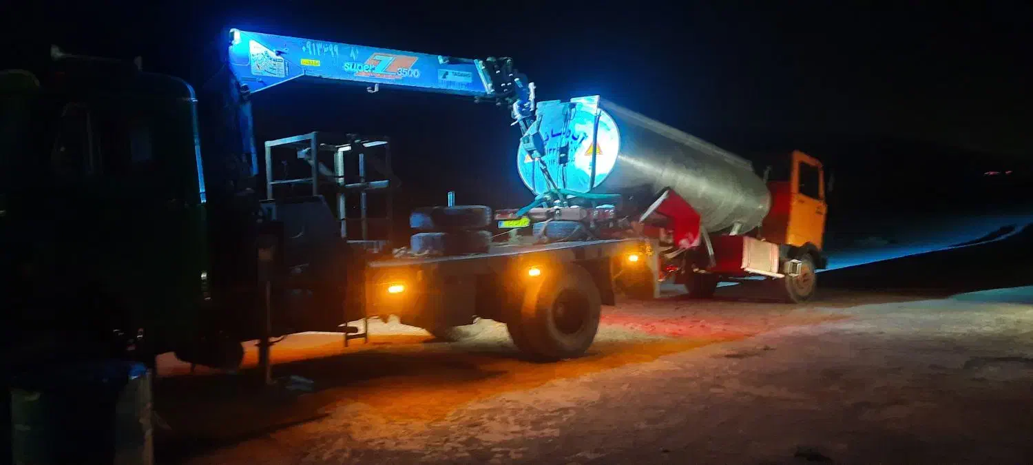 جرثقیل دکل بلند|خدمات حمل و نقل|فولادشهر, سایت صنعتی کاوه|دیوار