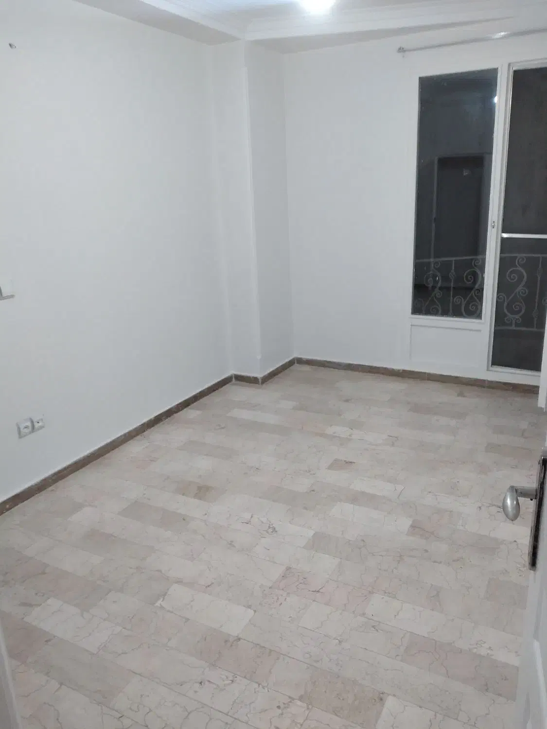 ۱۱۰ متر صادقیه ۲ خواب