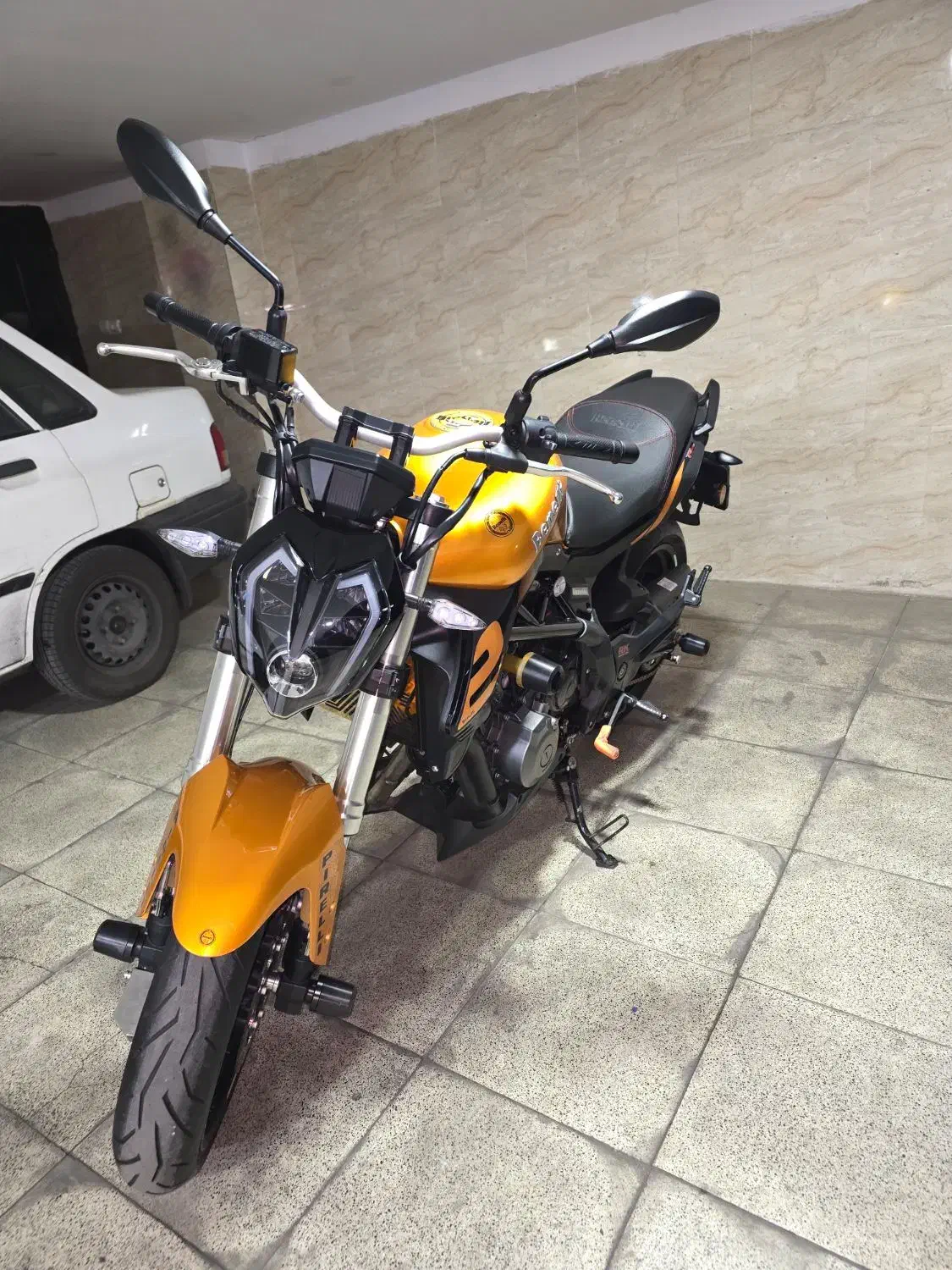 بنلی 300 مدل 1402 بنلی دو سیلندر|موتورسیکلت|تهران, تسلیحات|دیوار