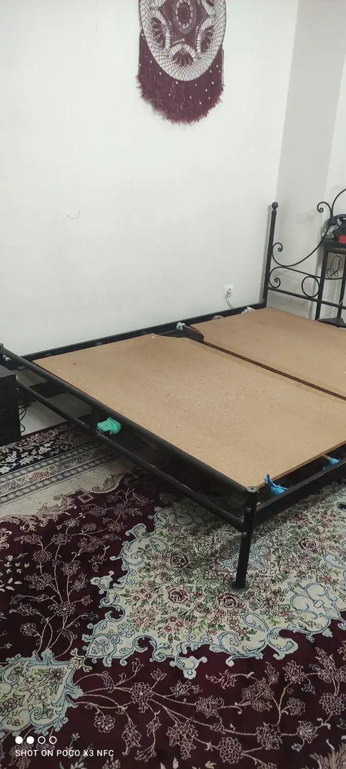 تخت خواب دونفره فرفوژه|تخت و سرویس خواب|شاهین‌شهر, طالقانی|دیوار