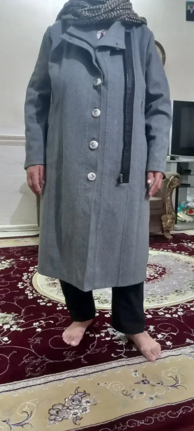 پالتو شیک|لباس|هشتگرد, هشتگرد قدیم|دیوار