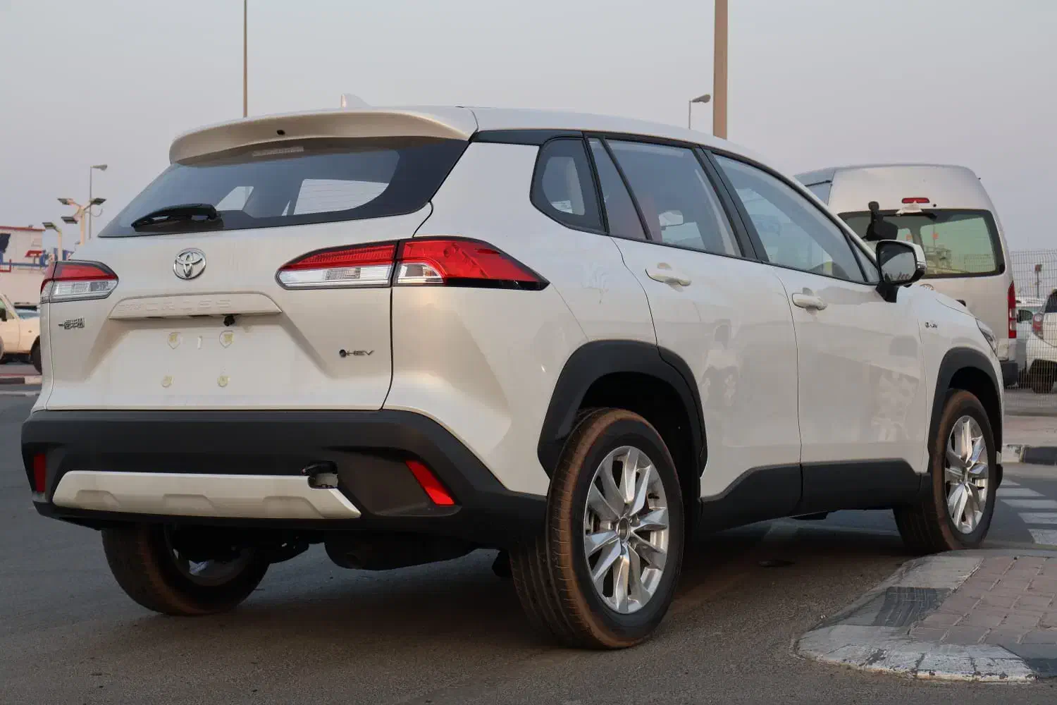 تویوتا کرولا کراس|خودرو سواری و وانت|بندر امام خمینی, |دیوار