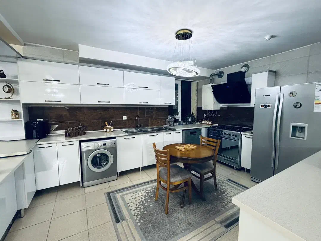 کابینت سالم و های گلاس|مصالح و تجهیزات ساختمان|شیراز, میدان قائم|دیوار