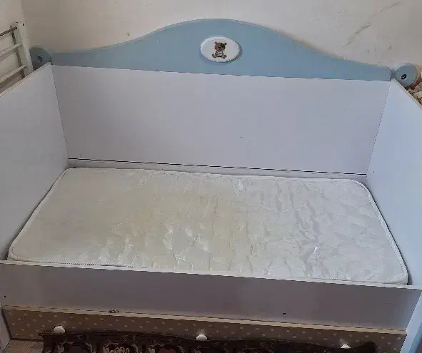 تخت خواب کودک|تخت و صندلی بچه|قشم, |دیوار