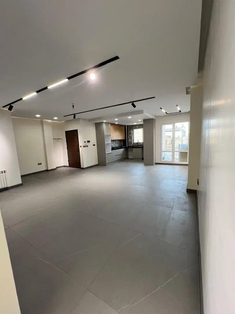 85متر 2خوابه چهارباغ شرقی روبه آفتاب سرمایه گذاری|فروش آپارتمان|تهران, جنت‌آباد جنوبی|دیوار