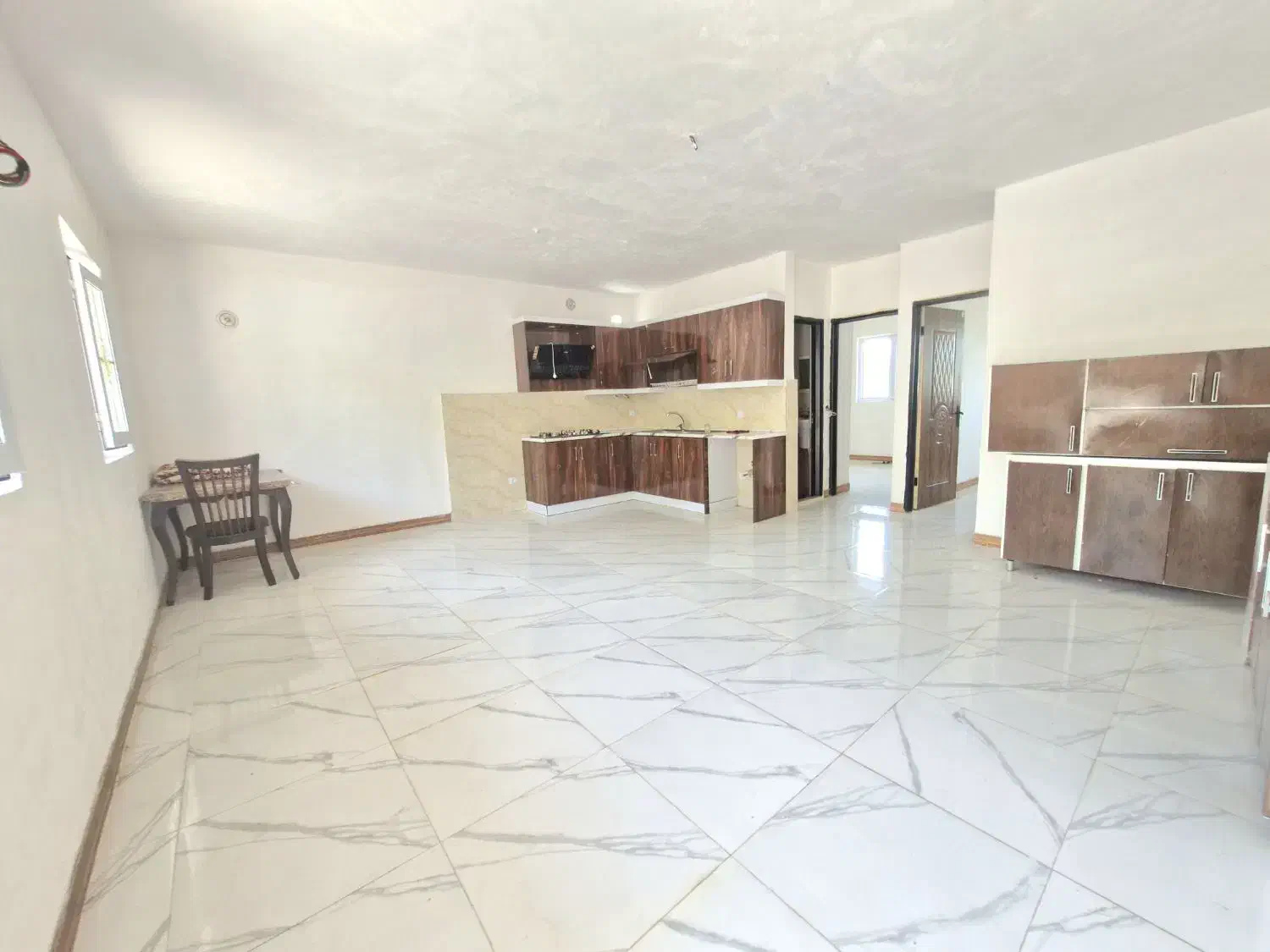 خانه ویلایی نوساز ۲۰۰ کلیدنخورده تمیز لوکیشن خوب|فروش خانه و ویلا|فومن, |دیوار