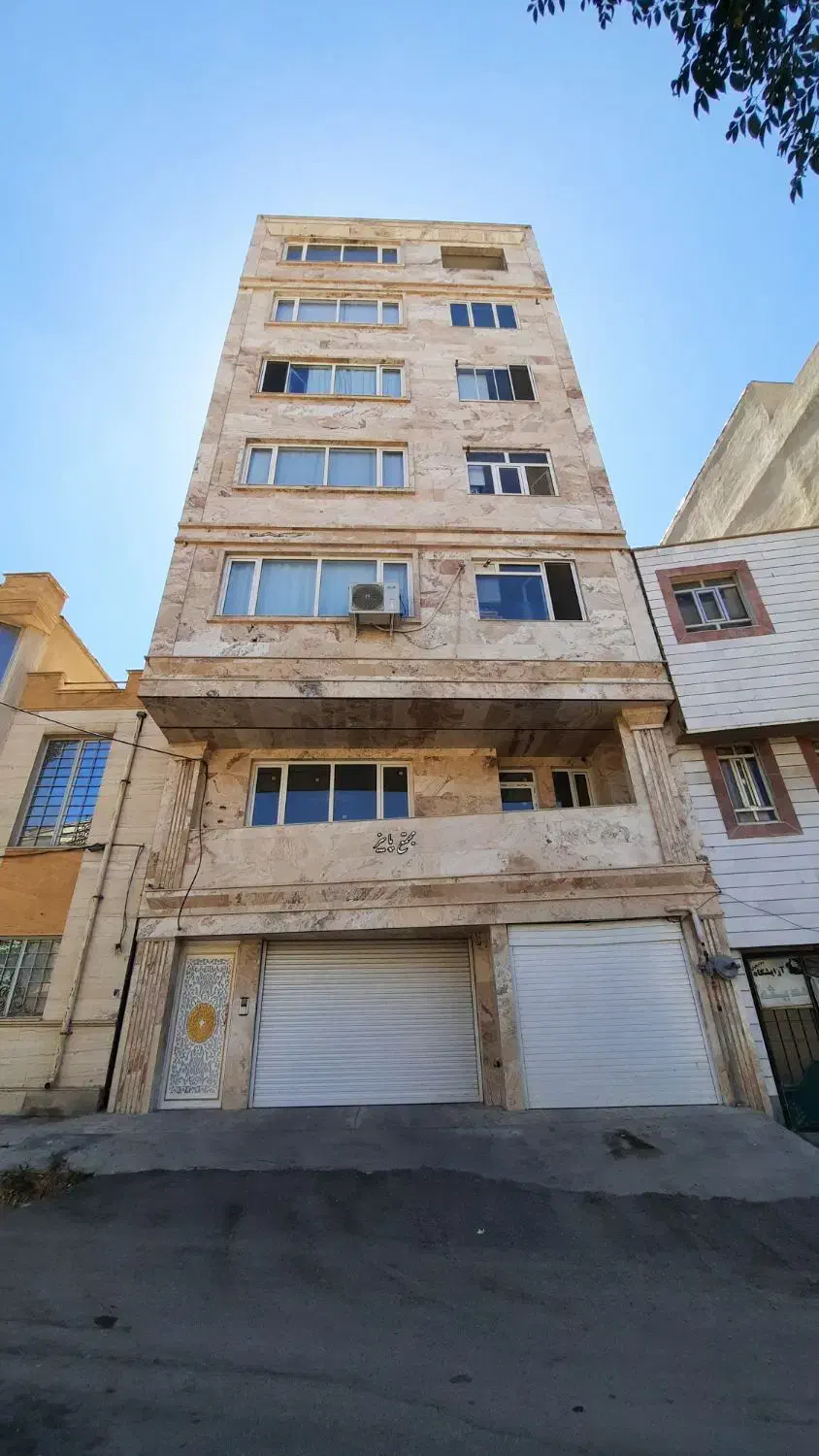 فروش واحد ۳ خوابه|فروش آپارتمان|ایلام, |دیوار