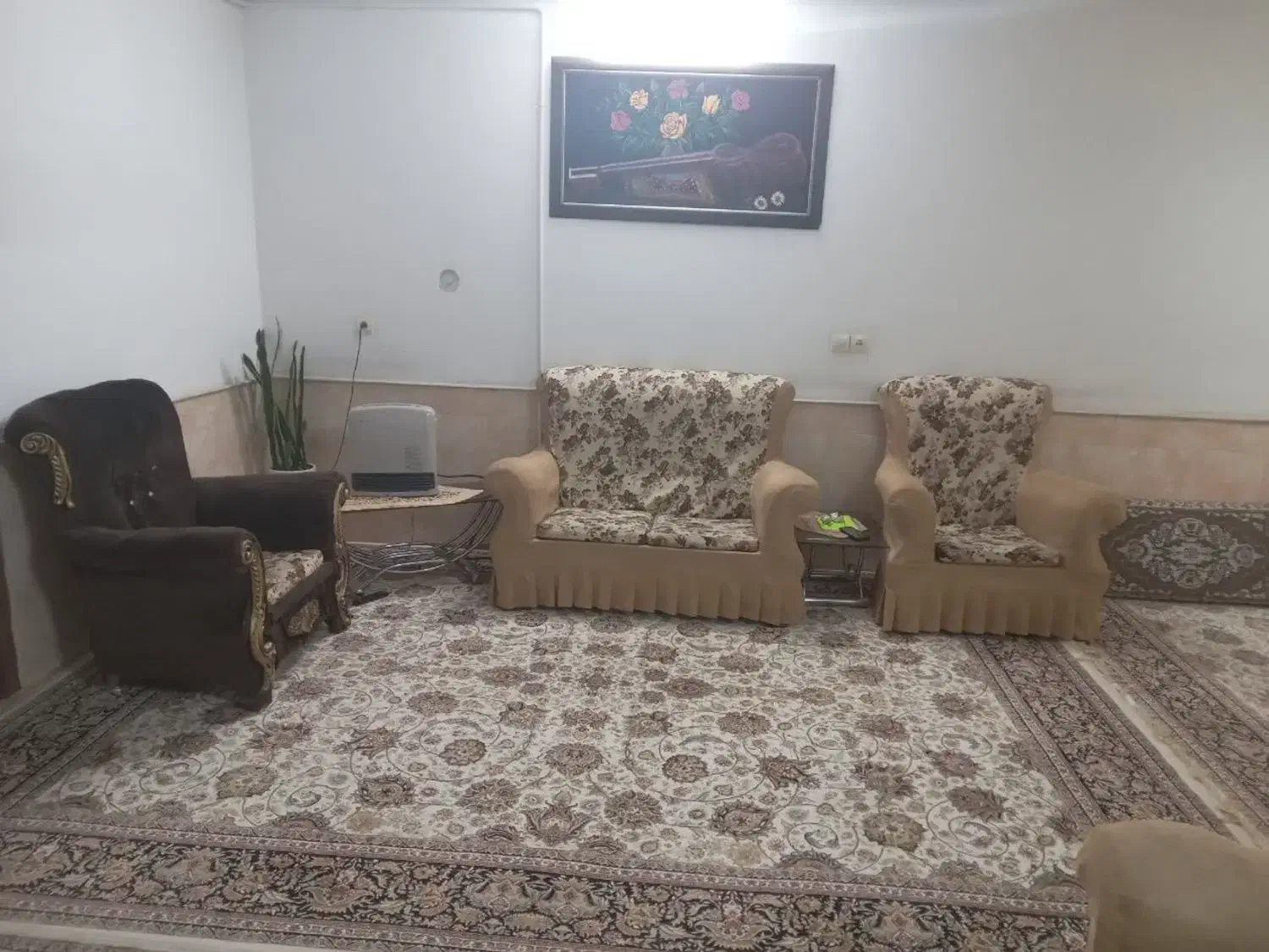 مبل۷نفره|مبلمان خانگی و میز عسلی|نیشابور, میدون بار|دیوار