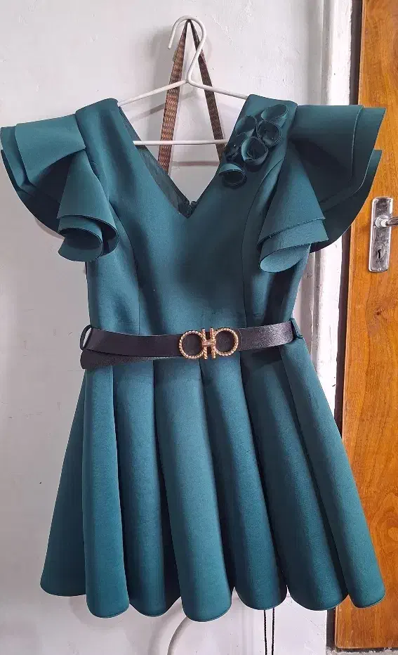 لباس مجلسی جنس کرپ کش|لباس|سمیرم, |دیوار