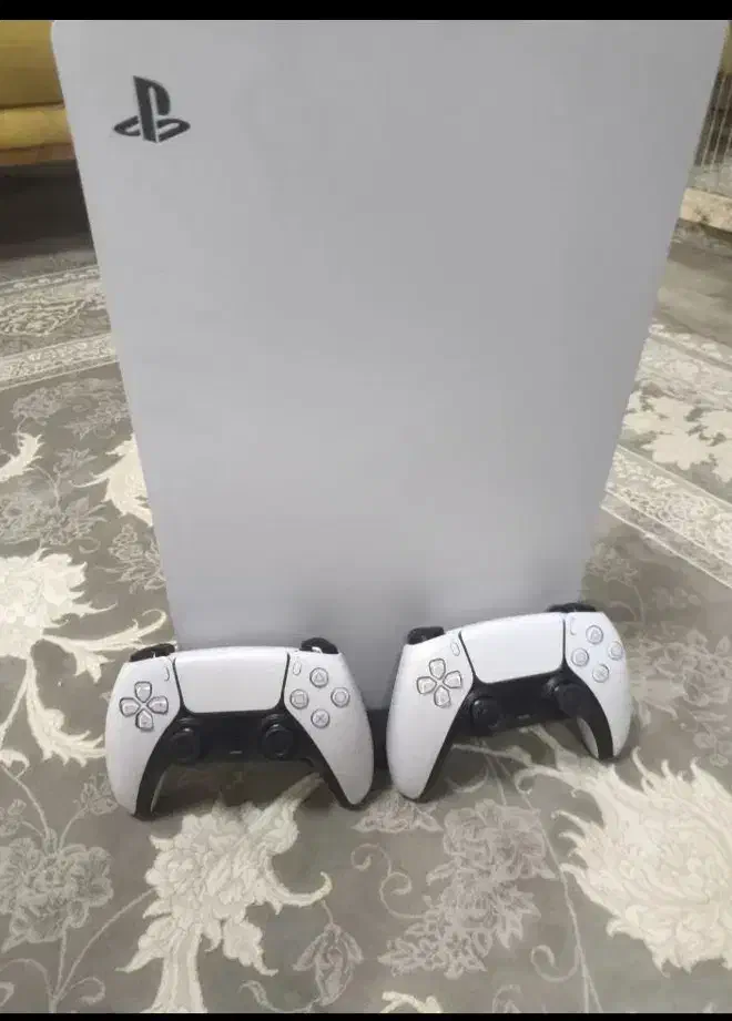 Ps5 معمولی بدون جعبه|کنسول، بازی ویدئویی و آنلاین|کاشان, فاز ۱ ناجی آباد|دیوار