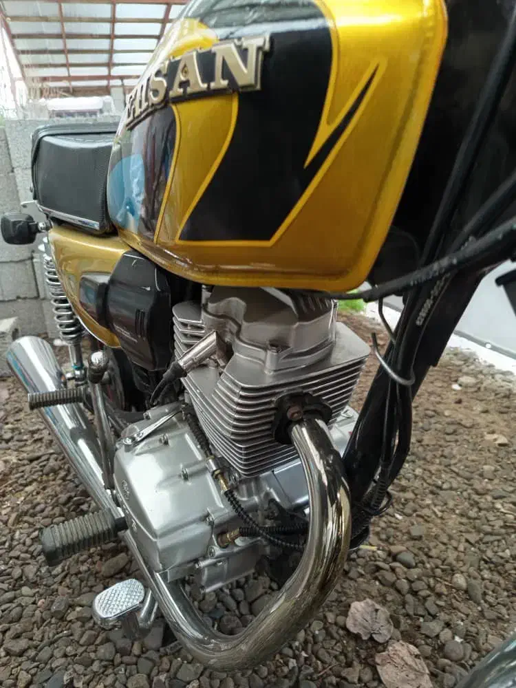 هندا 200|موتورسیکلت|رشت, منظریه|دیوار