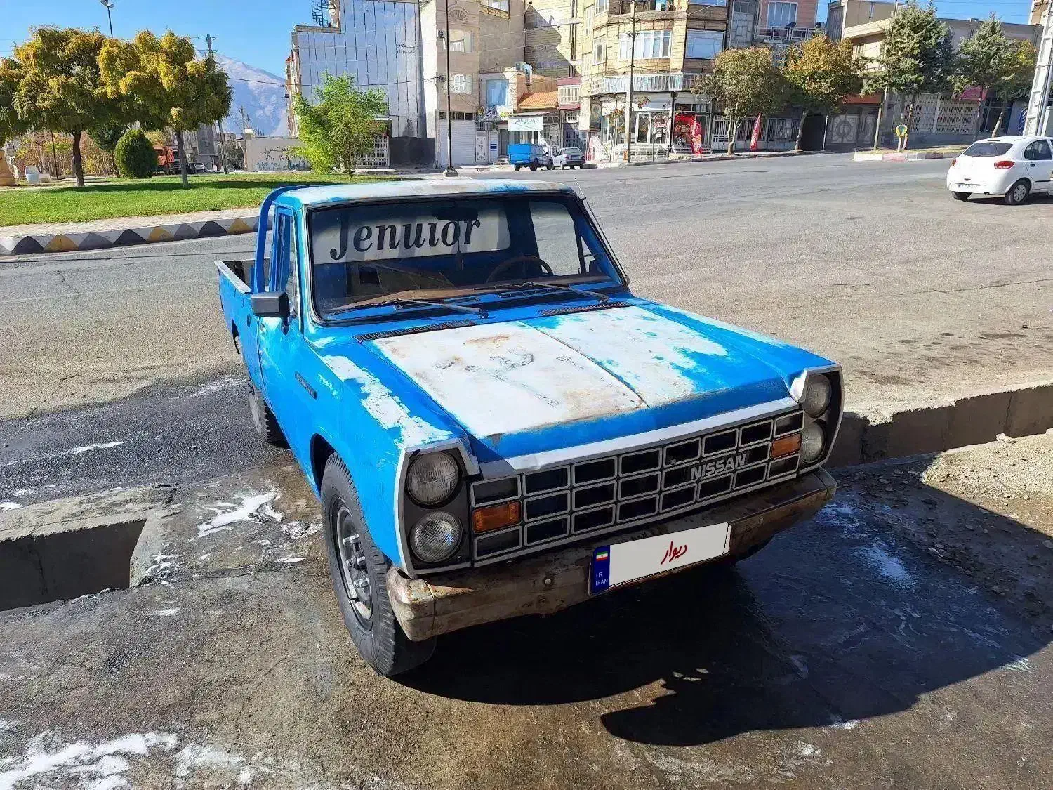 وانت نیسان مدل ۷۷بیرنگ|خودرو سواری و وانت|صحنه, |دیوار