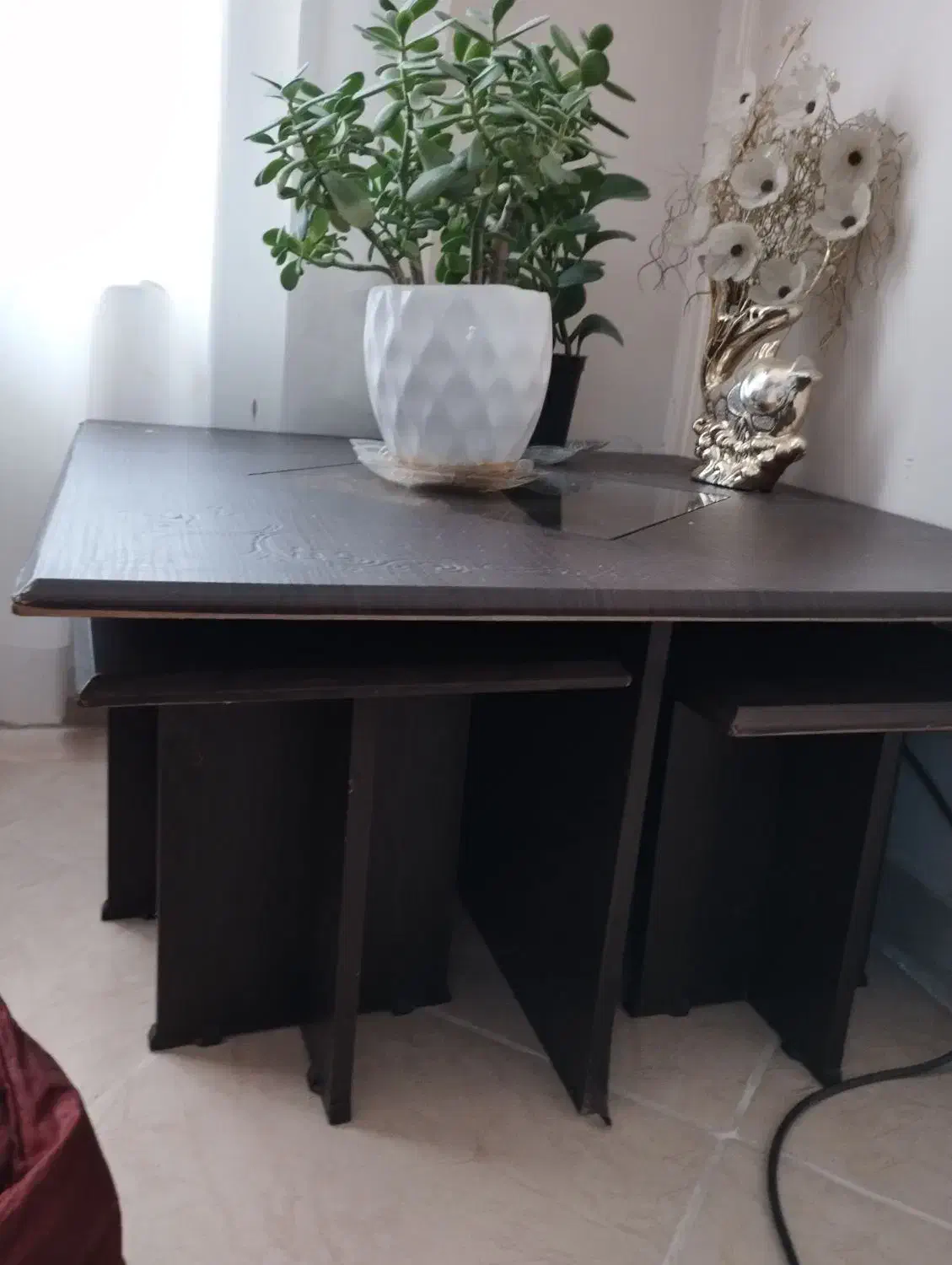 میز و گلمیز|مبلمان خانگی و میز عسلی|صدرا-فارس, فاز ۱|دیوار