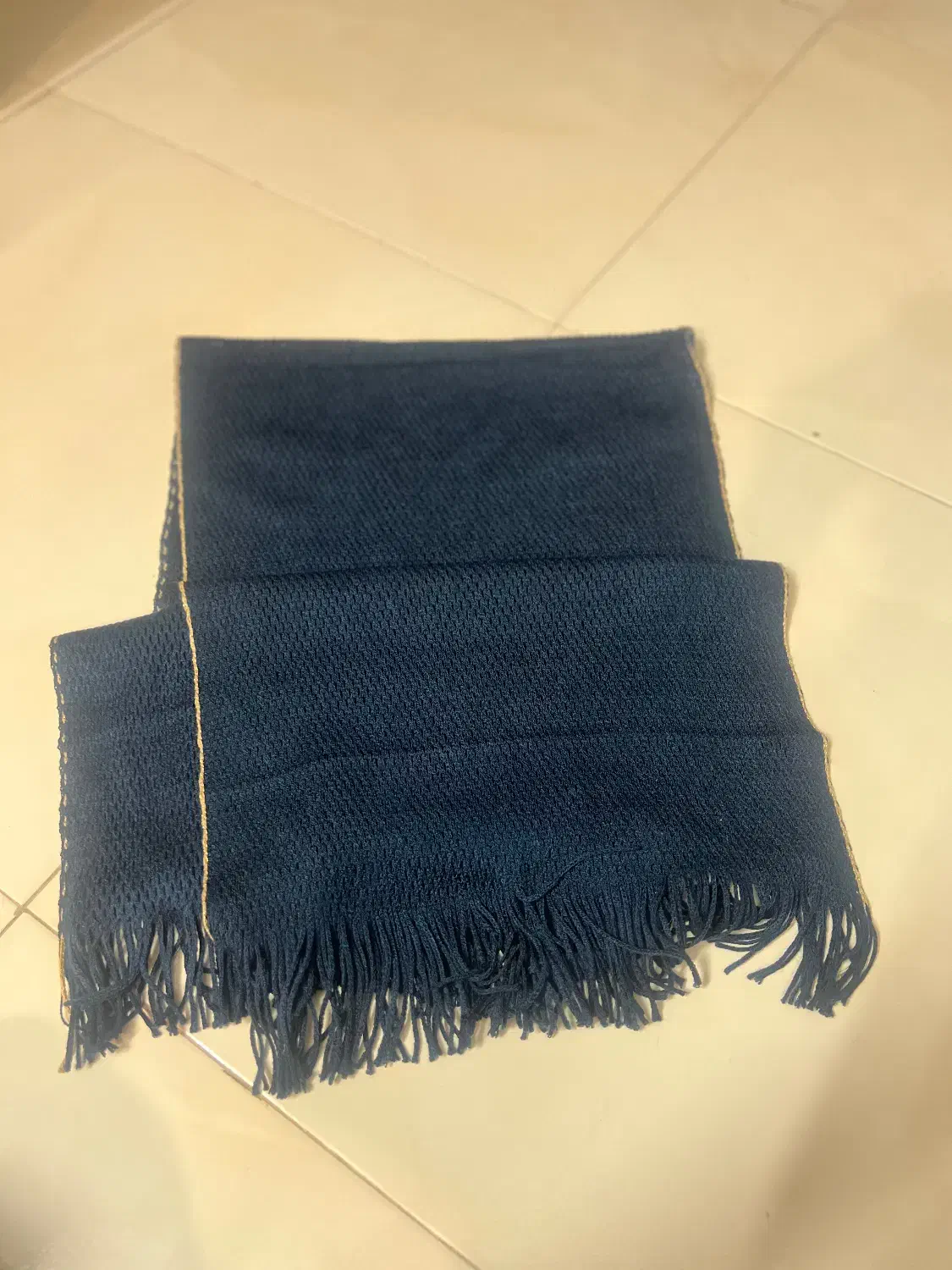 لباس|لباس|اصفهان, رسالت|دیوار