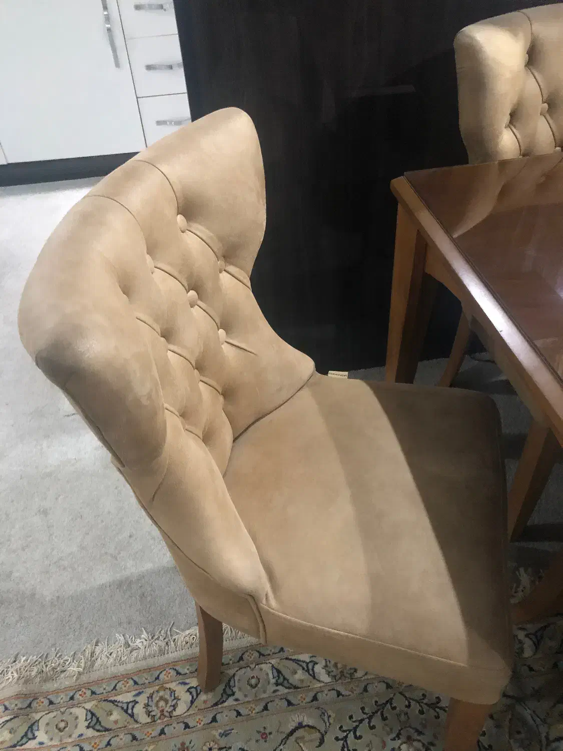 میز ناهار خوری چوب و ۸ عد صندلی|میز و صندلی غذاخوری|تهران, هروی|دیوار