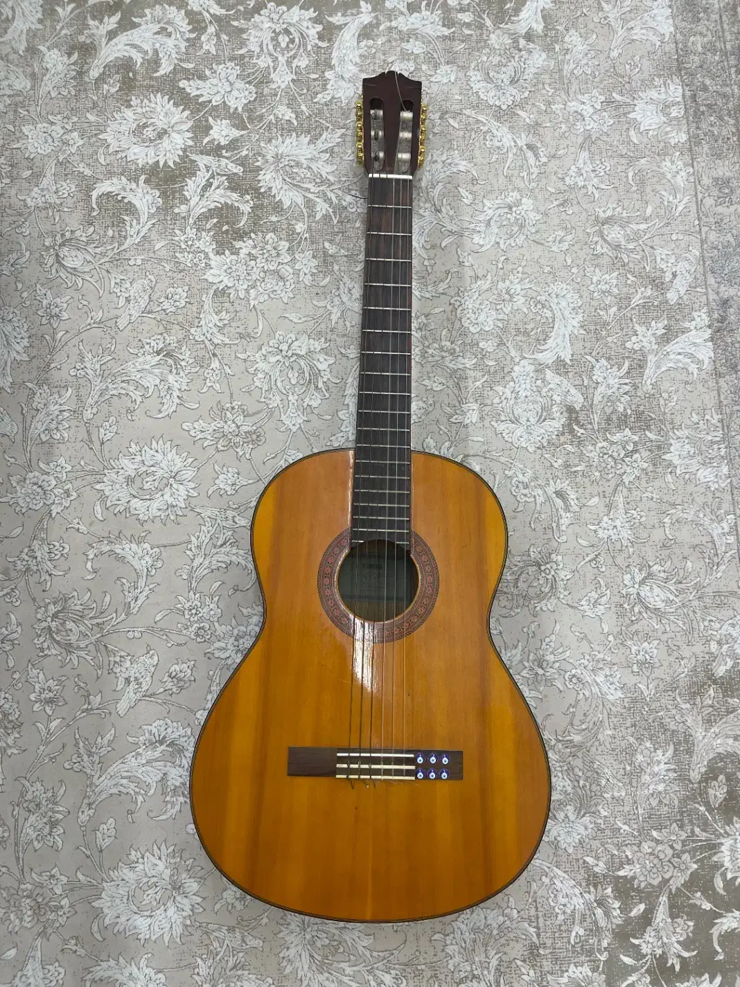 گیتار یاماها c70|گیتار، بیس، امپلیفایر|شیراز, کوی وحدت|دیوار