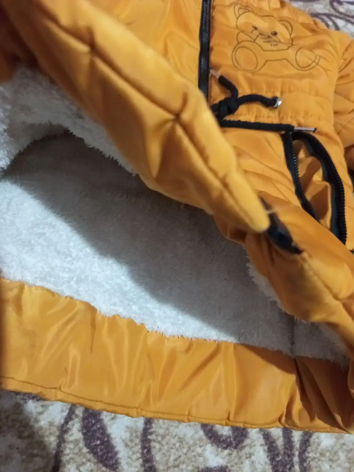 کاپیشن بچگانه دخترانه در حد نو فقط 500|لباس|نجفآباد, حومه نجف آباد|دیوار