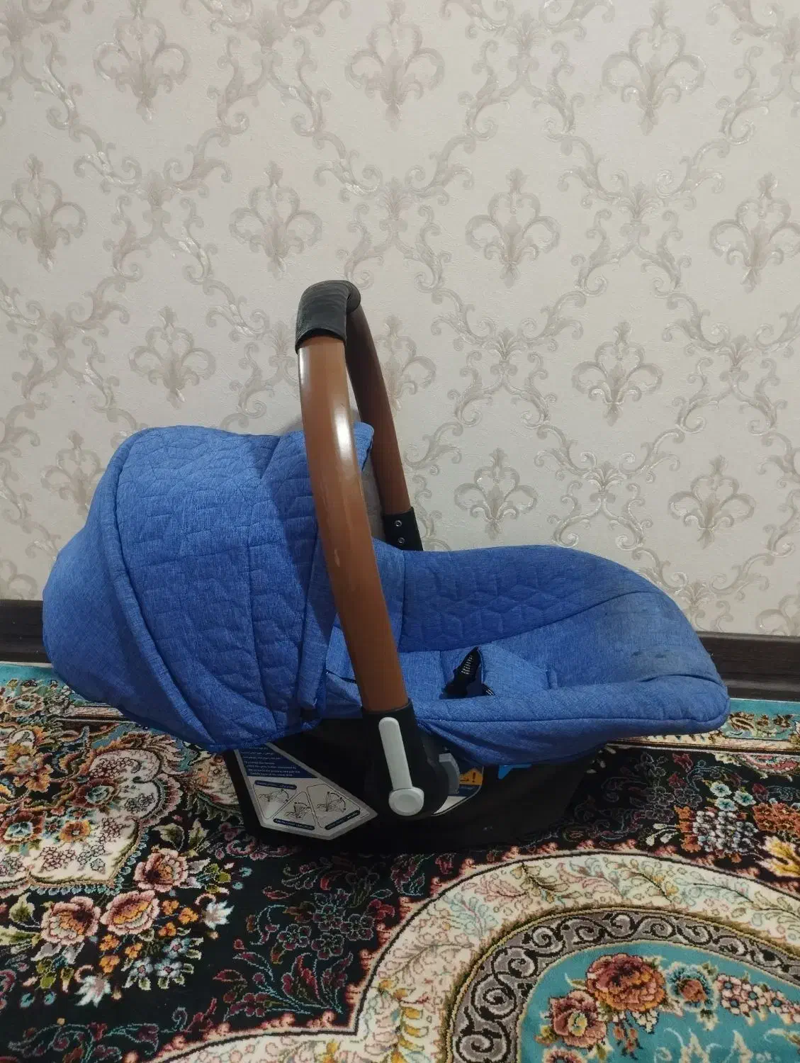 کریر|کالسکه و لوازم جانبی|تبریز, |دیوار