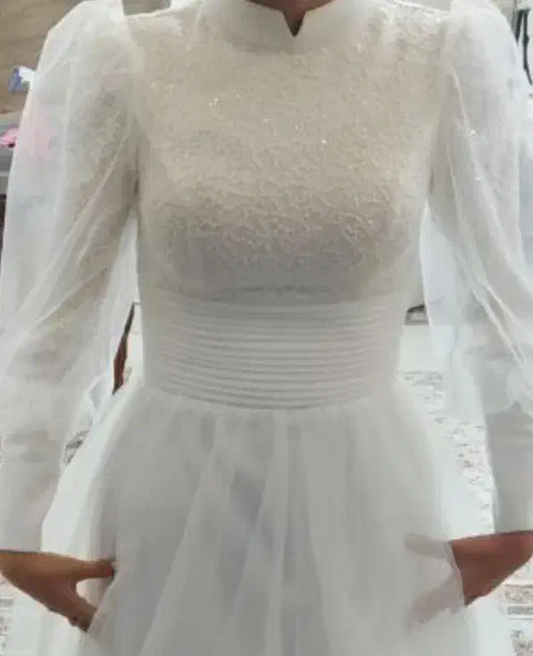 لباس عقد یا نامزدی در حد نو|لباس|باقرشهر, |دیوار