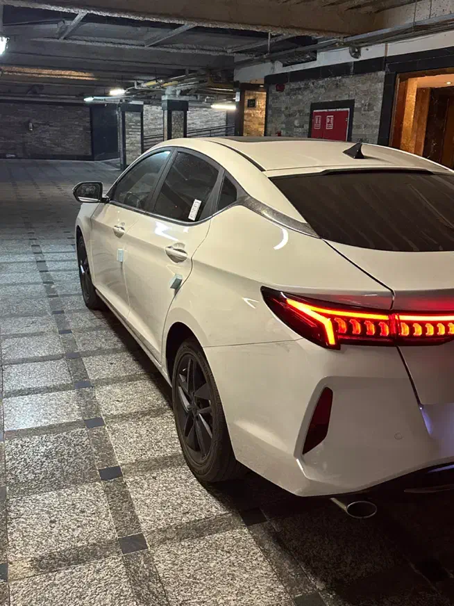 Kmc j7 1404|خودرو سواری و وانت|تهران, سعادت‌آباد|دیوار