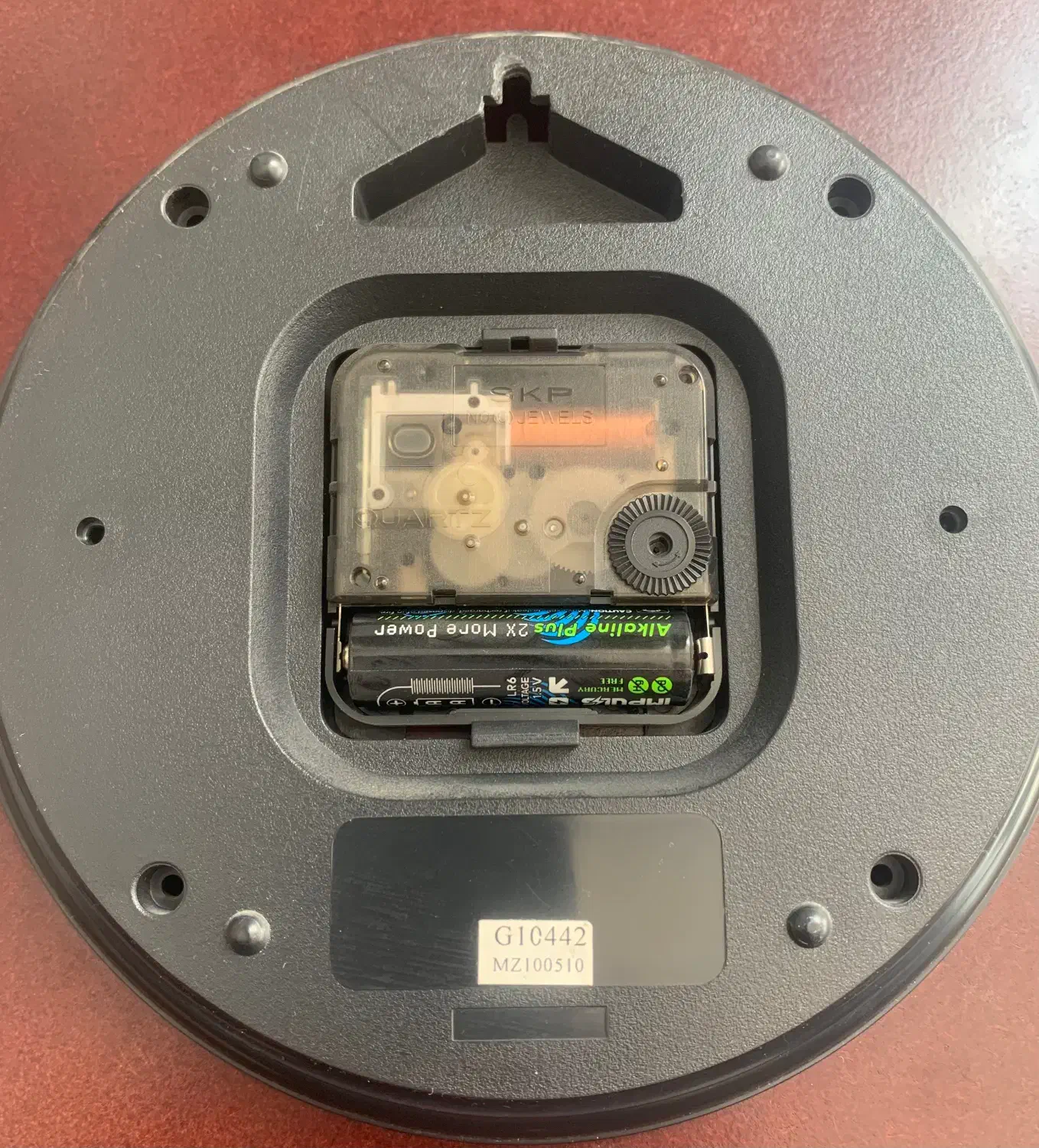 ساعت دیواری برند wellington با بدنهی چوبی|ساعت دیواری و تزئینی|مشهد, آزادشهر|دیوار