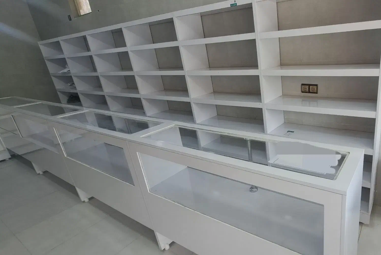 قفسه|کتابخانه، شلف، قفسههای دیواری|سیرجان, |دیوار