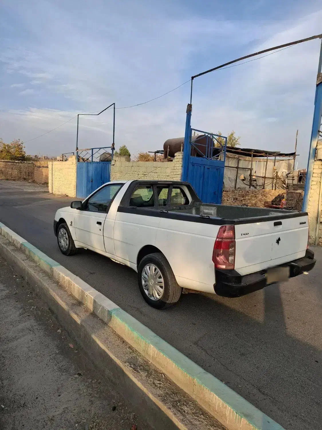 وانت اریسان ۱|خودرو سواری و وانت|نجف‌آباد, یزدانشهر|دیوار