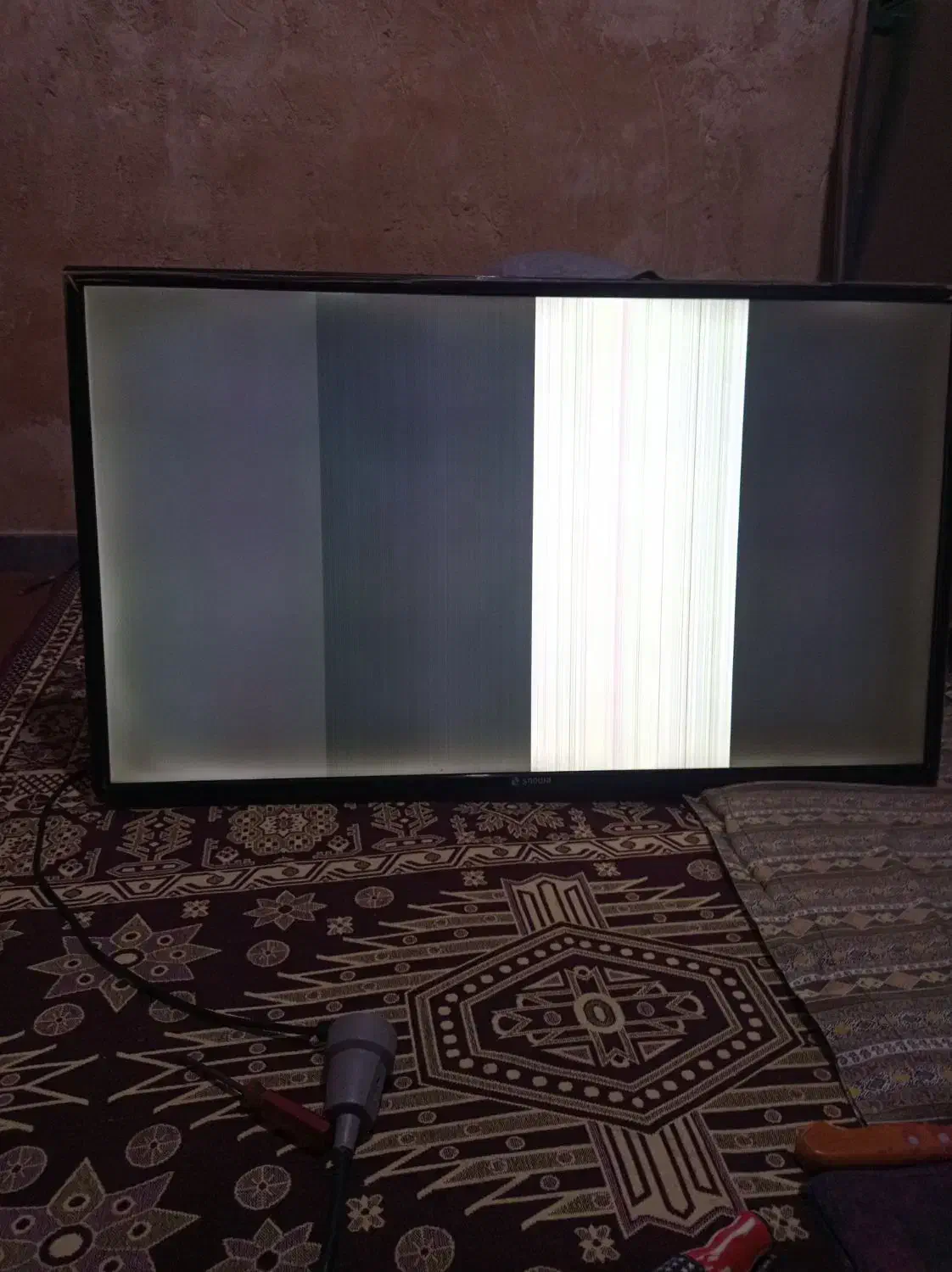 تلویزیون اسنوا ۴۳|تلویزیون و پروژکتور|گنبد کاووس, |دیوار