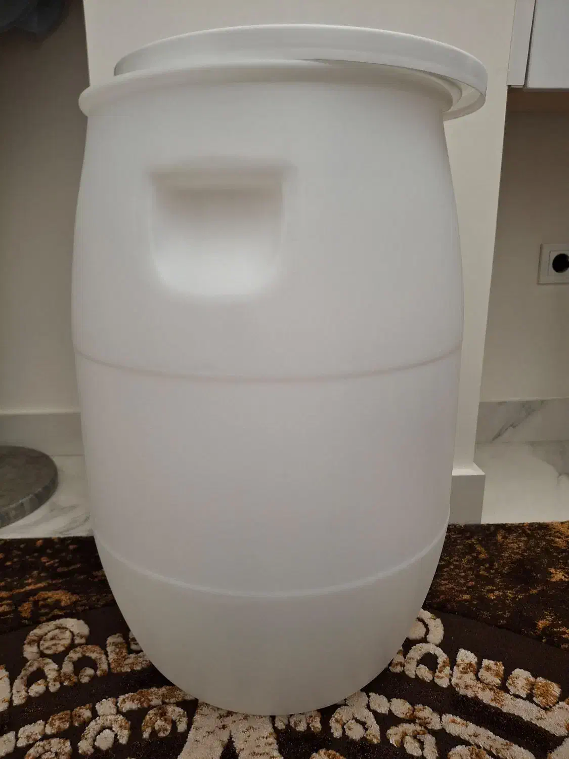 دبه بشکه ۶۰ لیتری|ظروف نگهدارنده، پلاستیکی، یکبارمصرف|سنندج, |دیوار