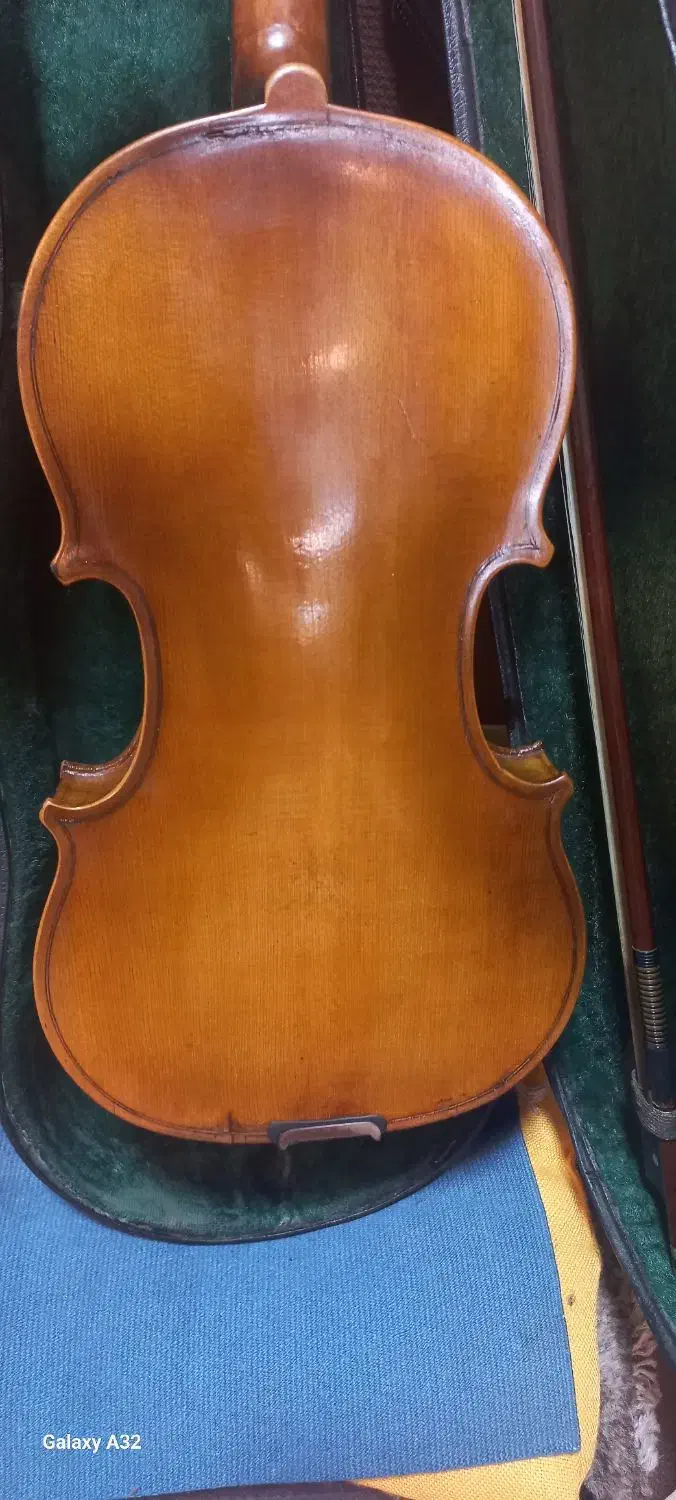 ویولون قدیمی انتیک|ویولن|اراک, |دیوار