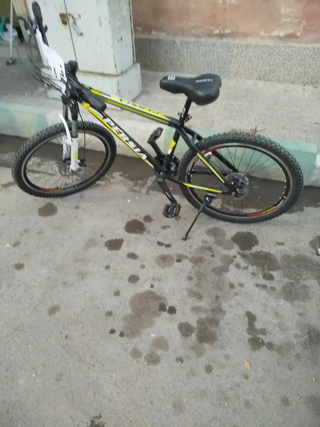 دوچرخه سایز ۲۶ تنه آلومینیومی|دوچرخه، اسکیت، اسکوتر|ملارد, |دیوار