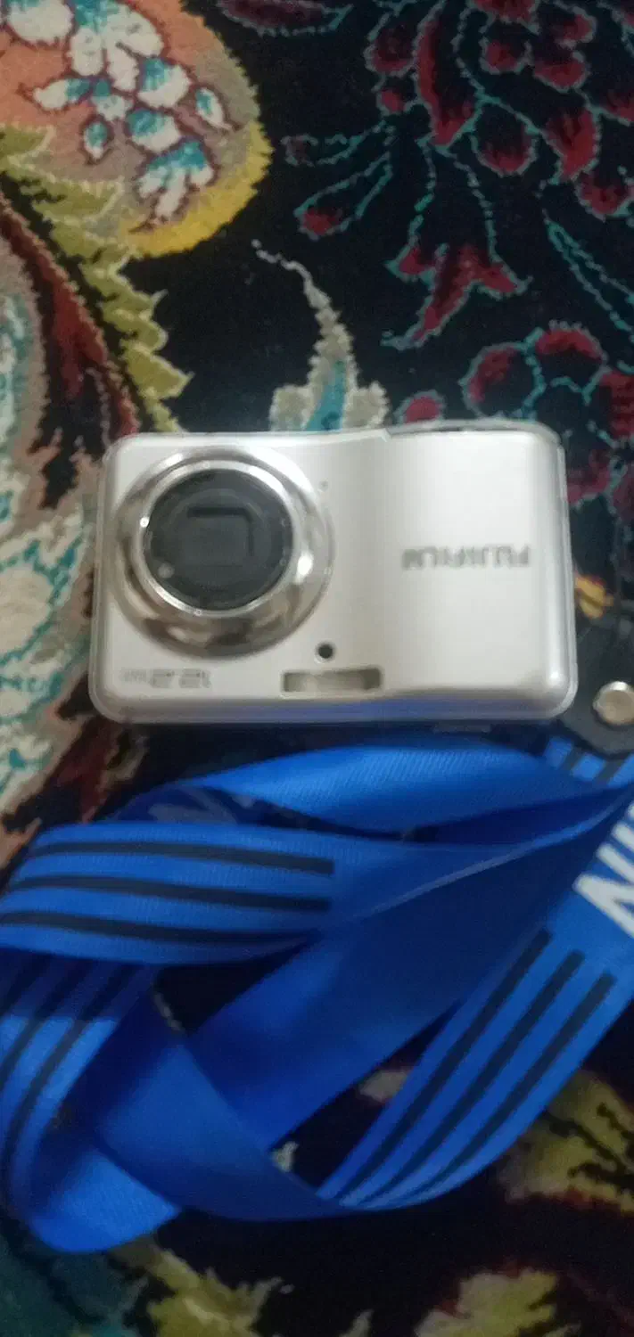 دوربین قدیمی|دوربین عکاسی و فیلم‌برداری|قم, نخودی|دیوار