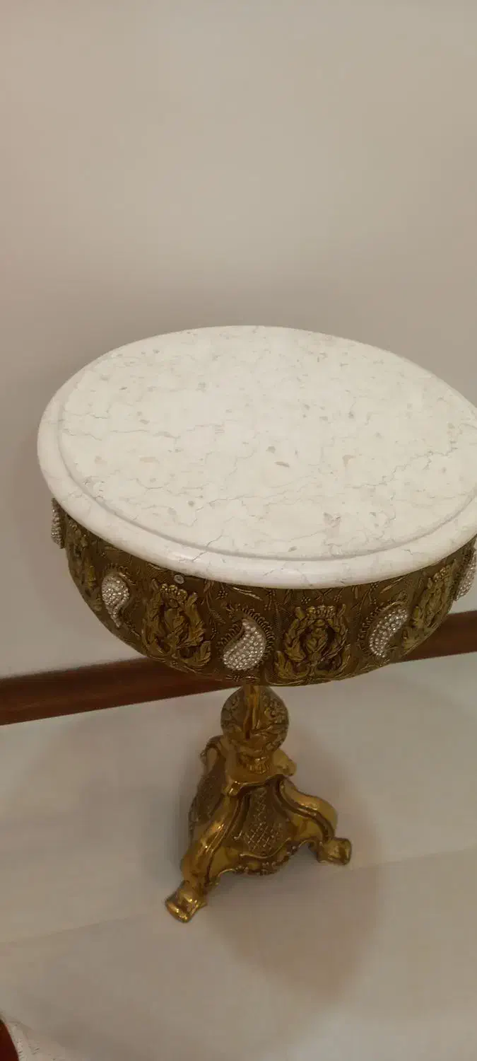 میز تلفن برنزی|میز تلفن|قم, براسون|دیوار