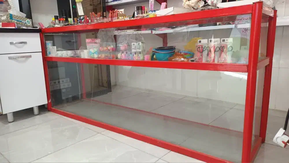 ویترین 2متری/3طبقه|فروشگاه و مغازه|دره شهر, |دیوار